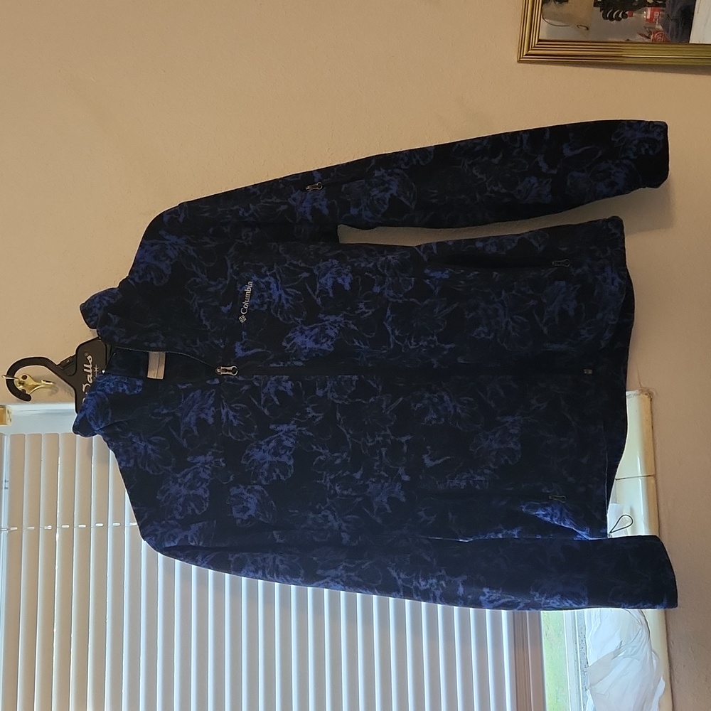 Columbia fleece jacket size large